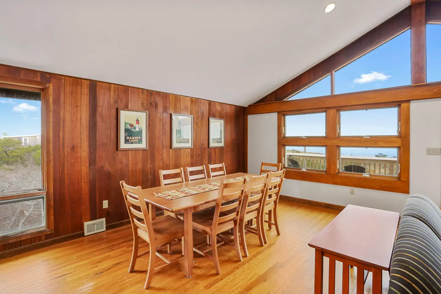 Sunrise House photo 4
