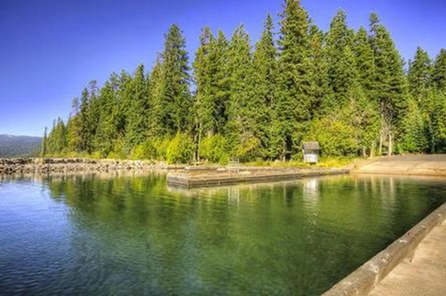 SUNSET COVE CAMPGROUND photo 4