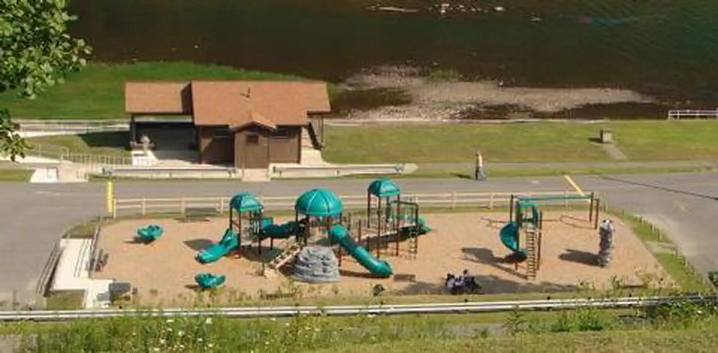 SUTTON LAKE PICNIC SHELTERS photo 5