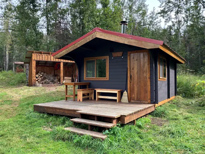 SWAN LAKE CABIN SEWARD photo 2