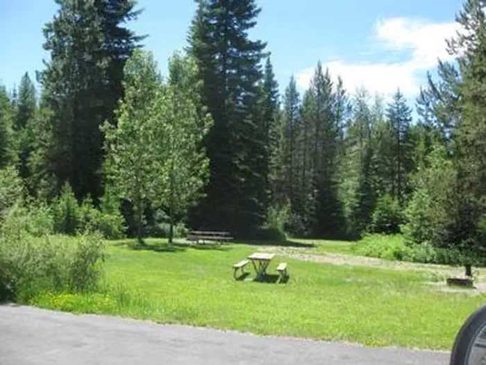 SWAN LAKE CAMPGROUND photo 3
