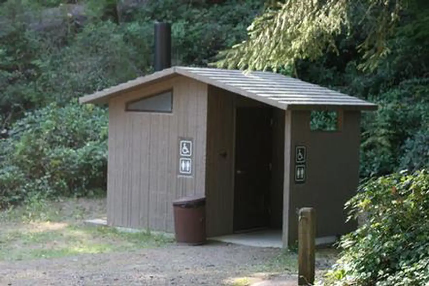 TAHKENITCH CAMPGROUND photo 5