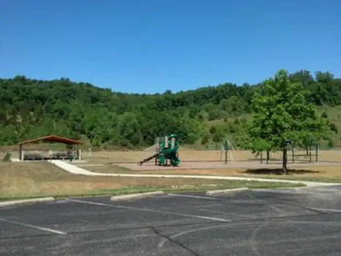 TAILWATER SHELTER 2 (BROOKVILLE LAKE) photo 4
