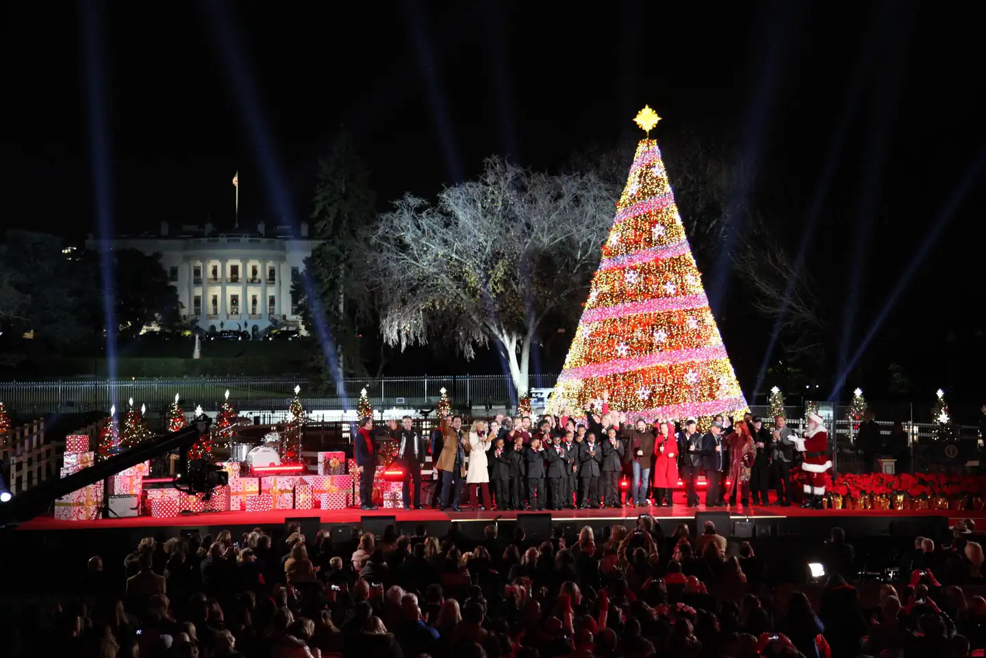 The National Christmas Tree Lighting Opening Ceremony photo 3