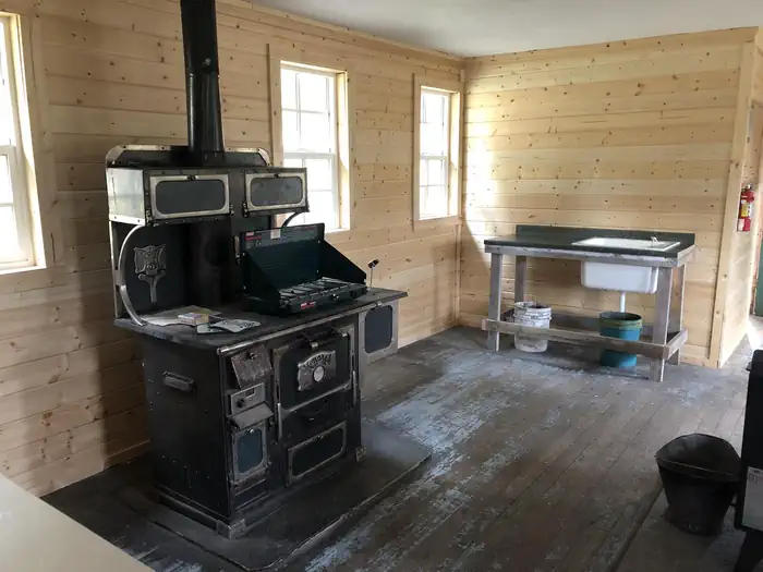 THOMPSON GUARD STATION photo 3