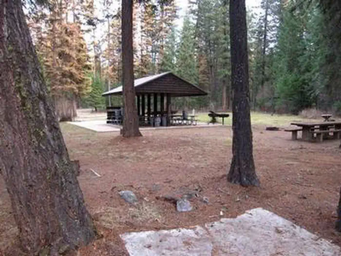 TIMBERLANE CAMPGROUND photo 2