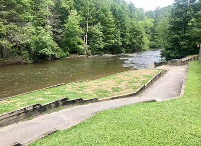 Toccoa River Sandy Bottoms Campground photo