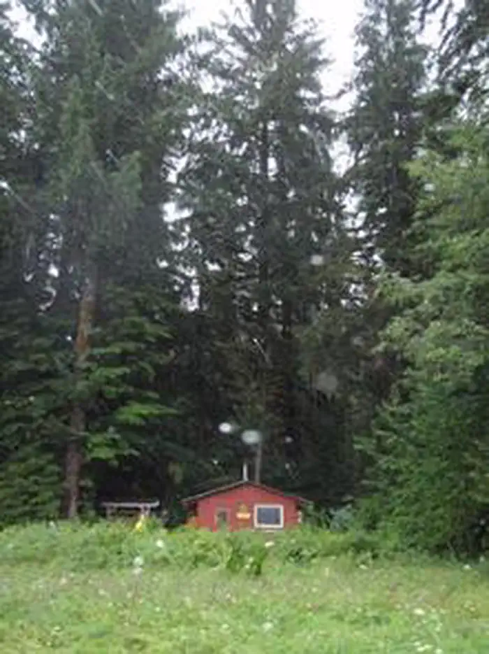 TOWERS ARM CABIN photo 3