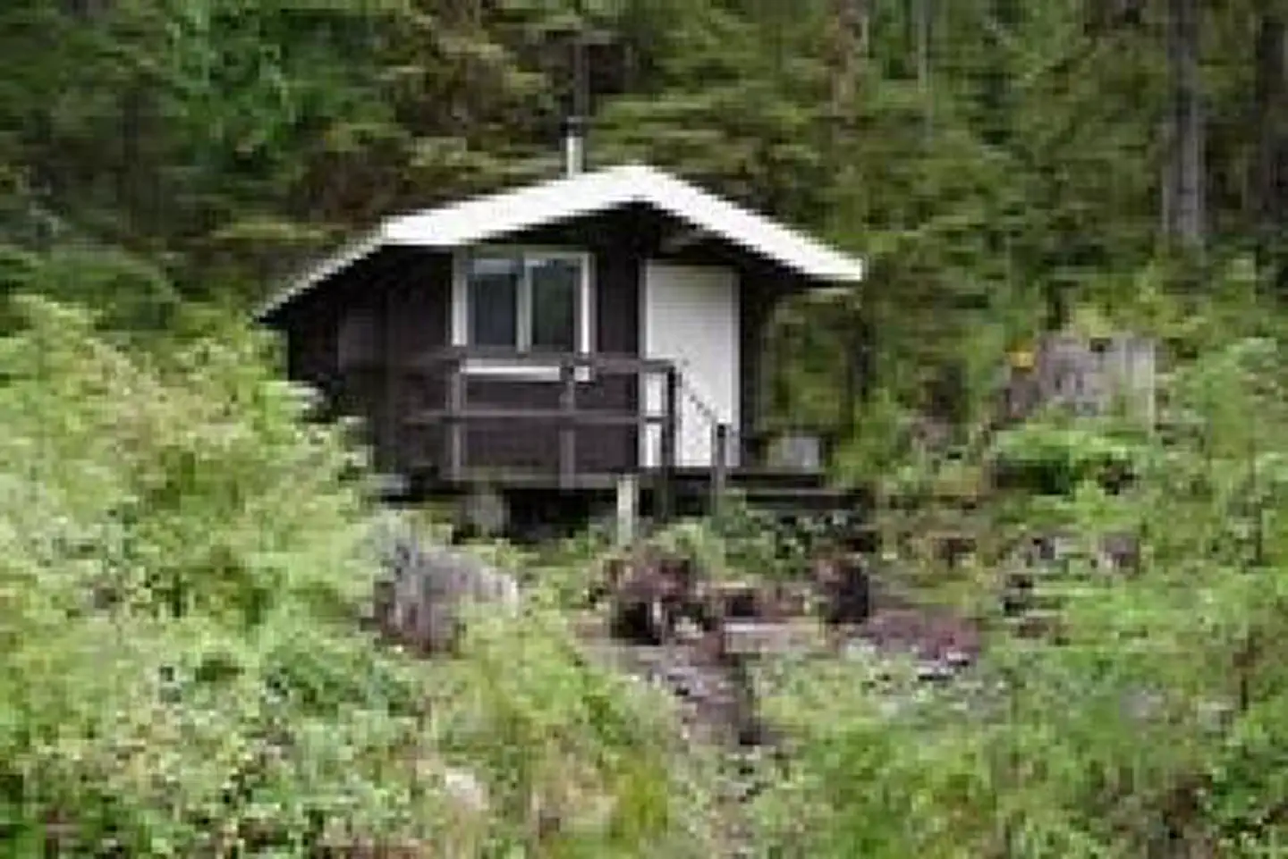 TROLLERS COVE CABIN photo 2