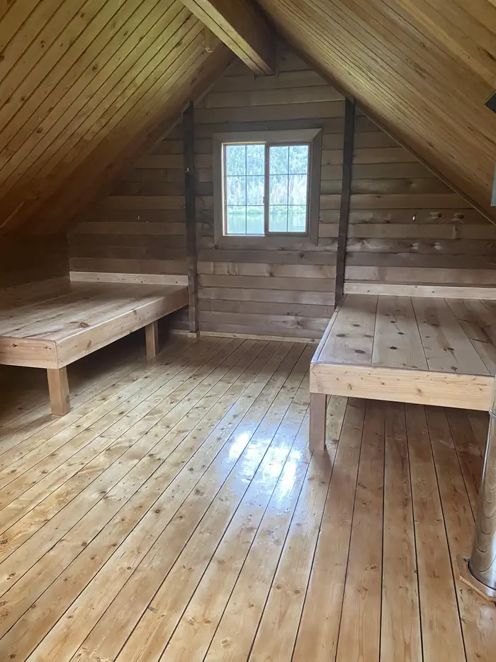 TROUT LAKE CABIN photo 3