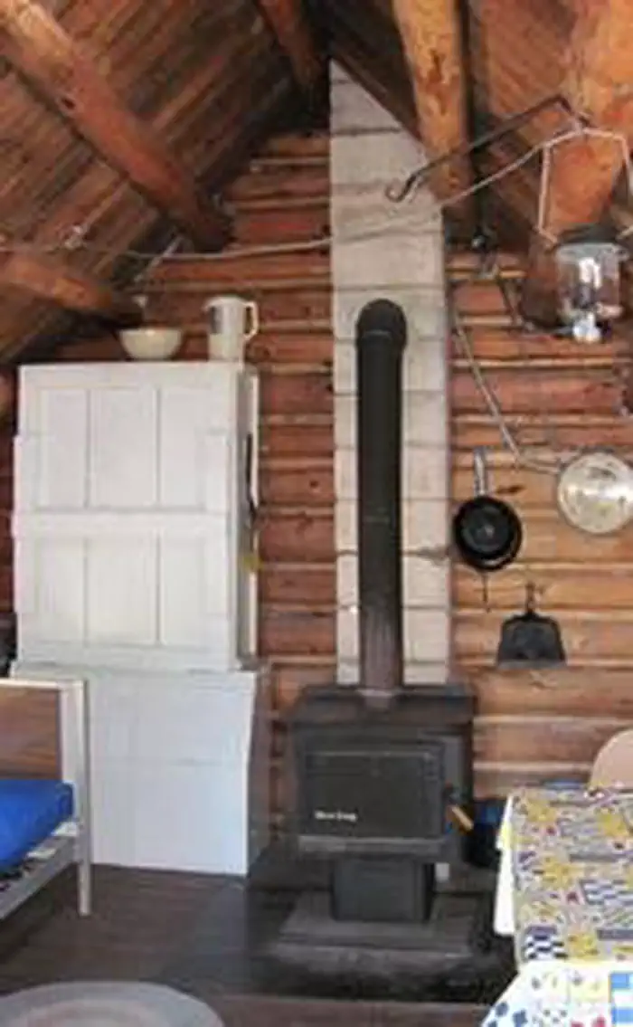 TWIN LAKES CABIN (MT) photo 3