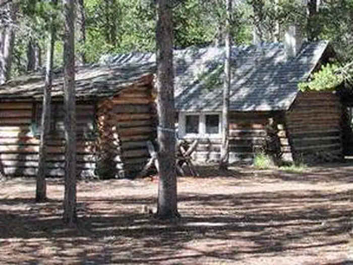 TWIN LAKES CABIN (MT) photo 4