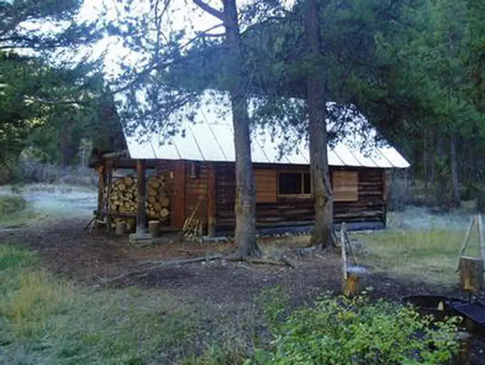 TWOGOOD CABIN photo 4