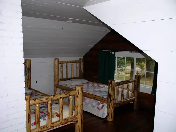 UPPER FORD CABIN RENTAL photo 2