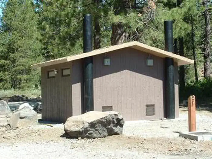 UPPER LITTLE TRUCKEE photo 2