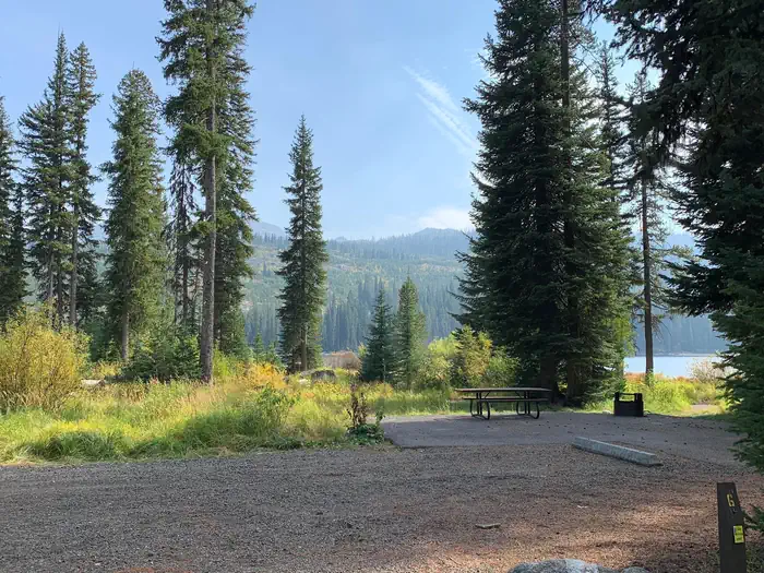 UPPER PAYETTE LAKE CAMPGROUND photo 2