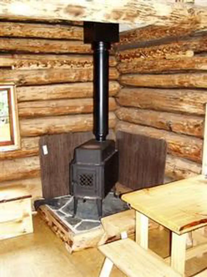 UPPER RUSSIAN LAKE CABIN photo 2