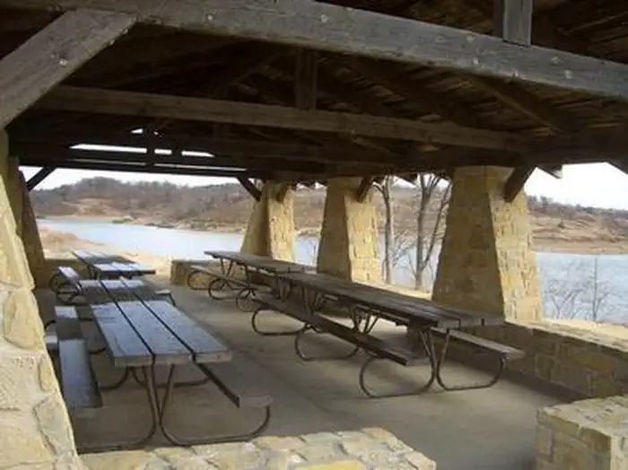 VETERANS LAKE PAVILION photo 4