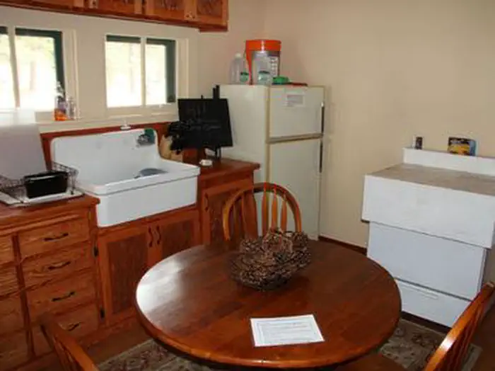 WARM SPRINGS GUARD STATION photo 3