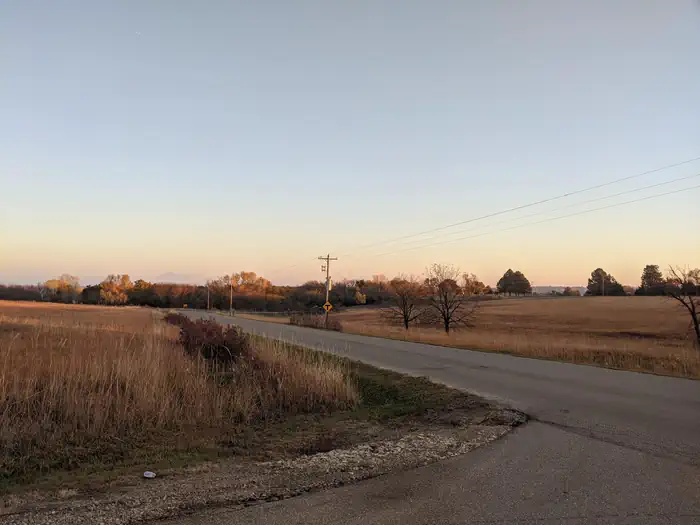 WEST ROLLING HILLS photo 3