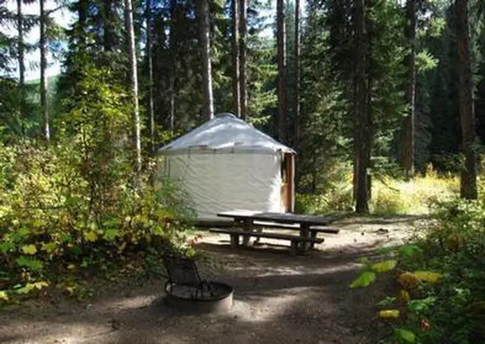 WHITETAIL YURT photo
