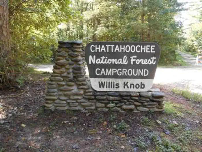 WILLIS KNOB HORSE CAMP photo 5
