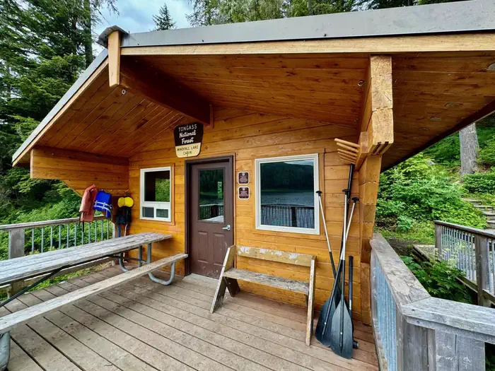 WINDFALL LAKE CABIN photo 3