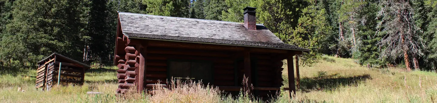 WINDOW ROCK CABIN photo