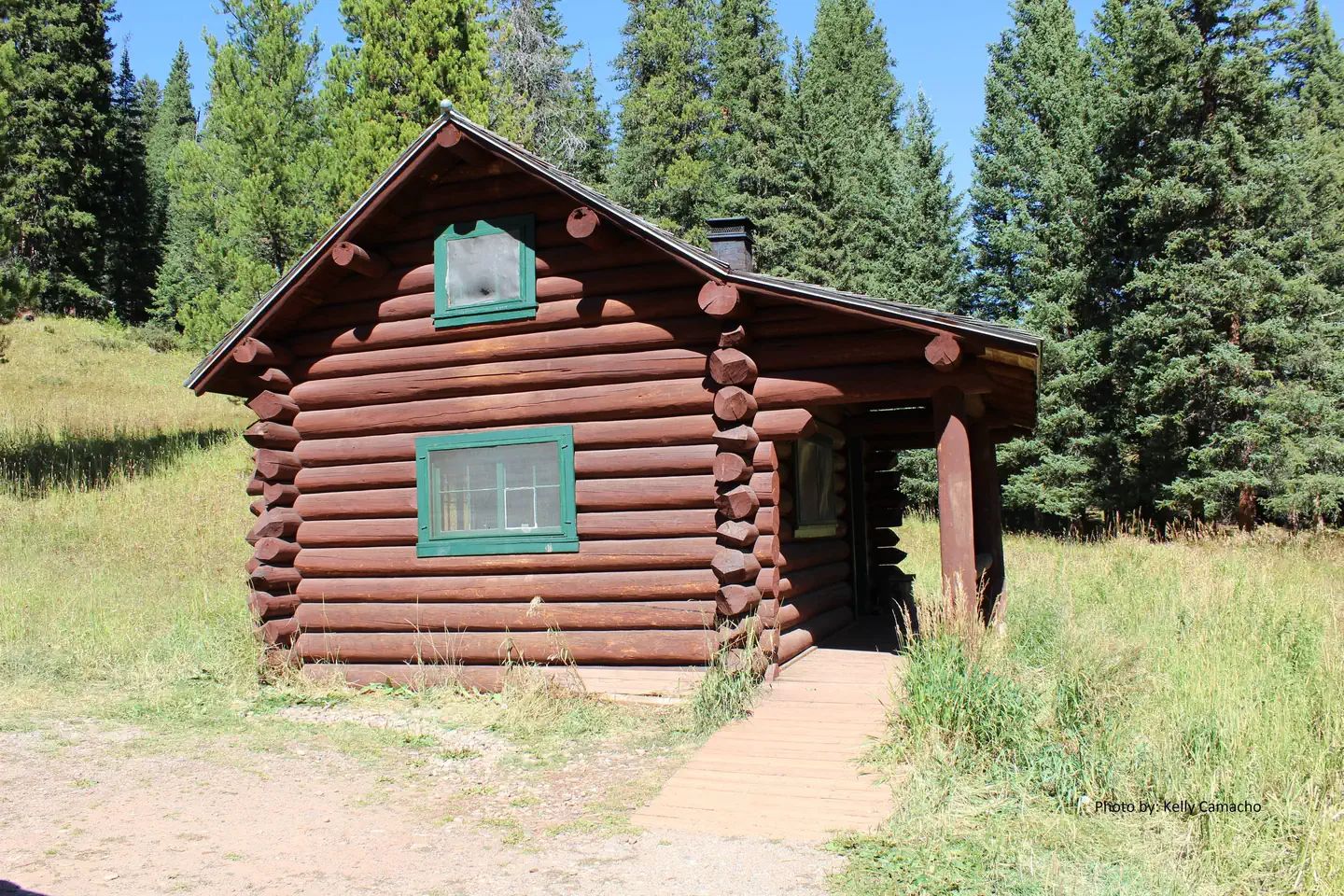 WINDOW ROCK CABIN photo 3