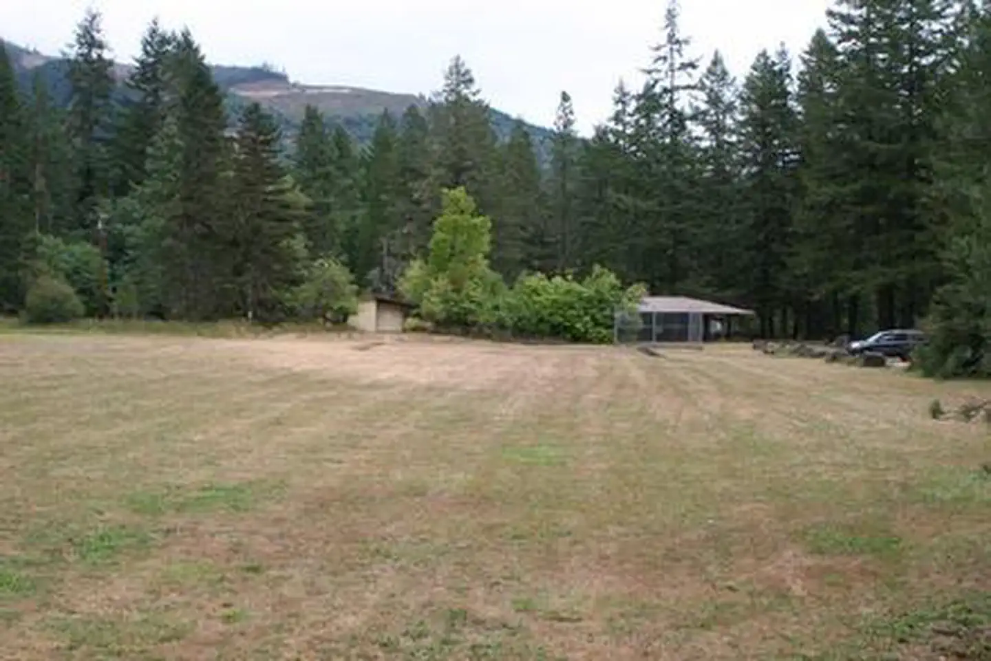 WOLF CREEK GROUP SITE photo 2