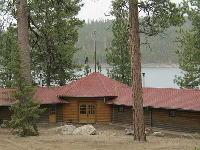 WOODS CABIN photo 2