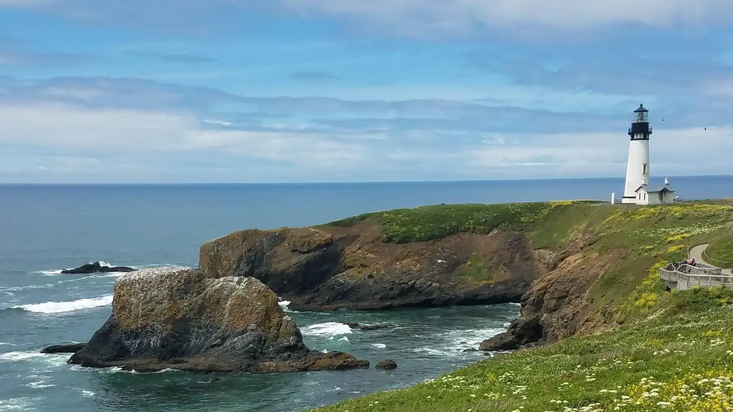 Yaquina Head Lighthouse Tours photo