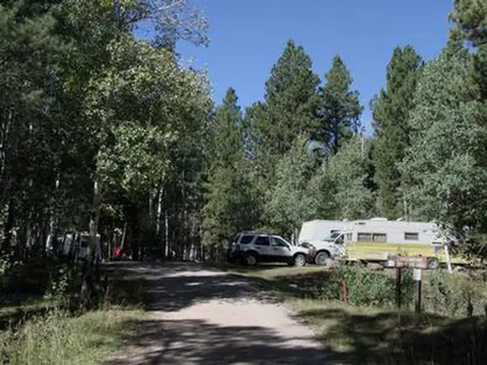 YELLOWSTONE GROUP CAMPGROUND photo 2