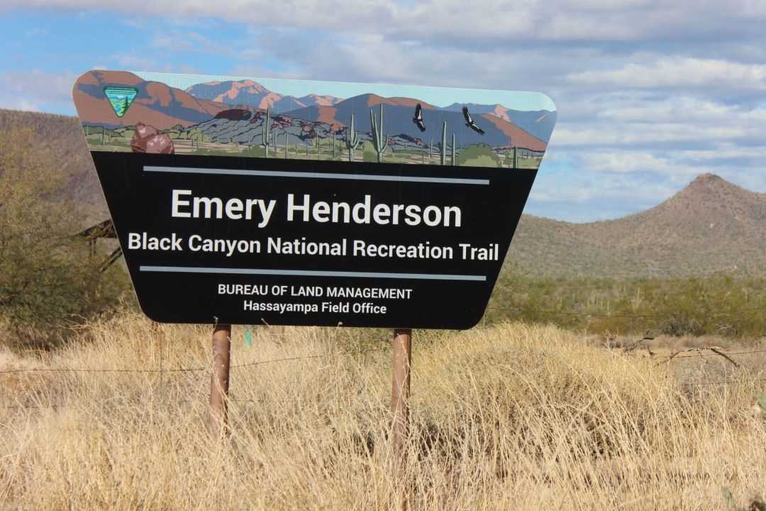 Emery Henderson Trailhead photo