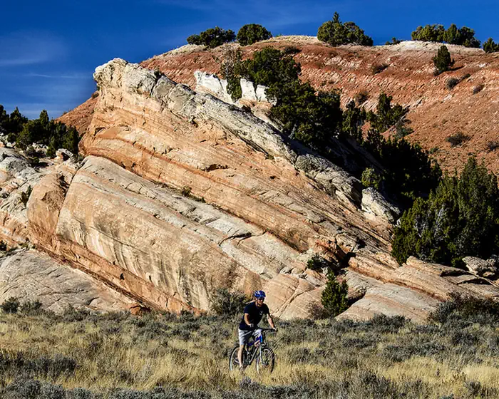 Johnny Behind the Rocks photo