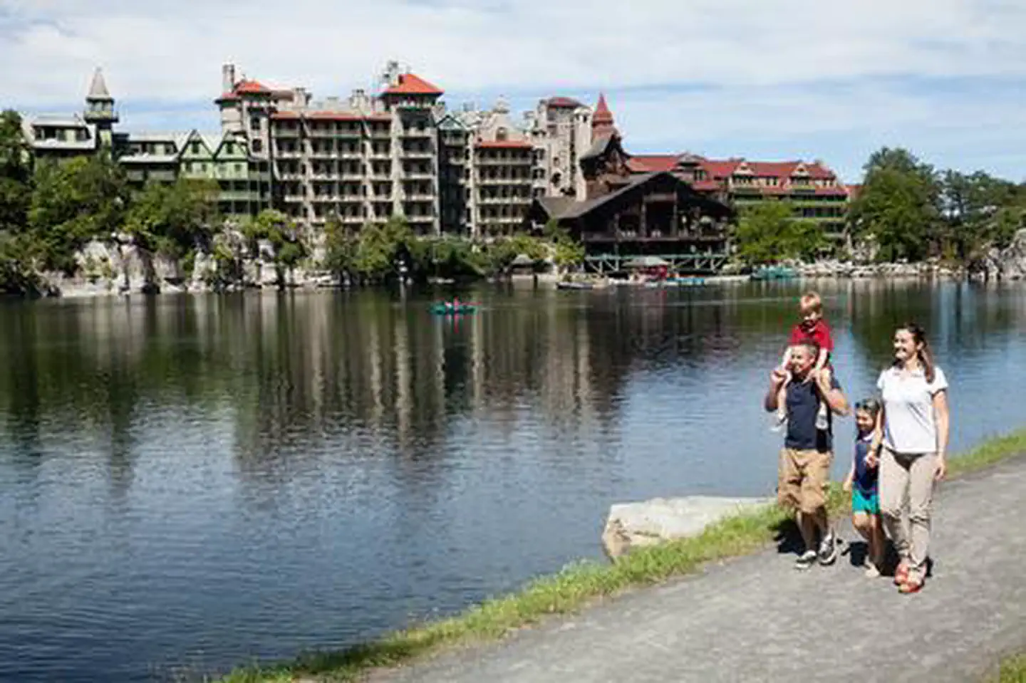 Mohonk Mountain House photo