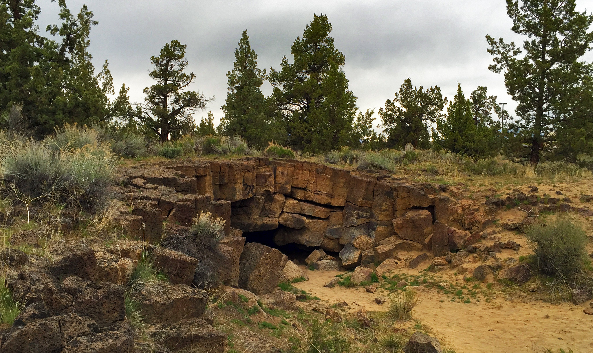 Redmond Caves Recreation Site photo 2