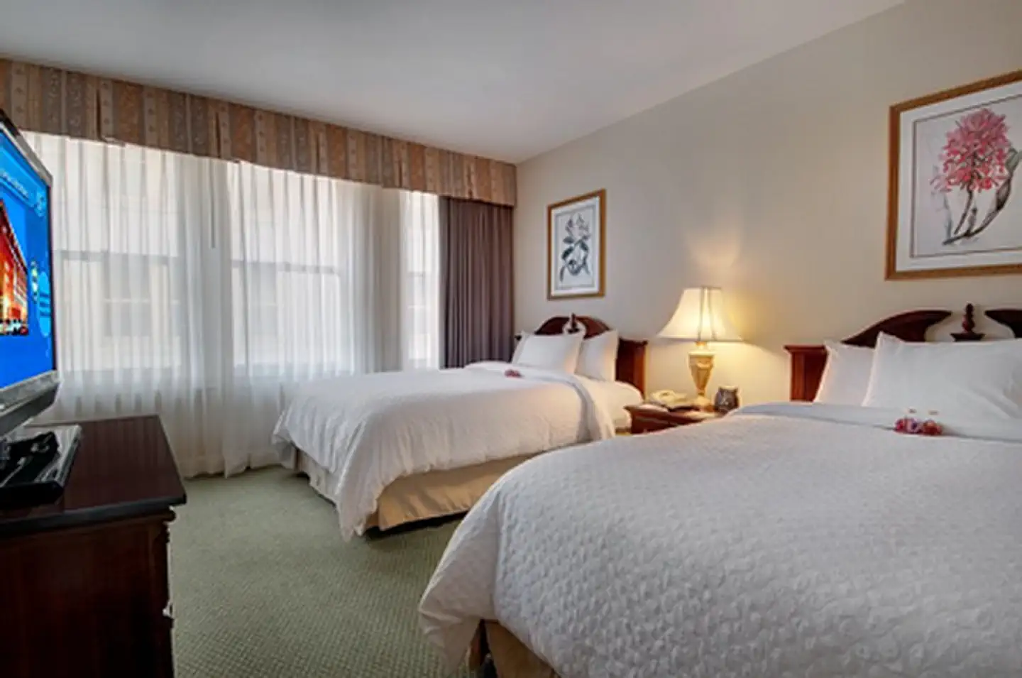 Embassy Suites by Hilton Portland Downtown photo 3