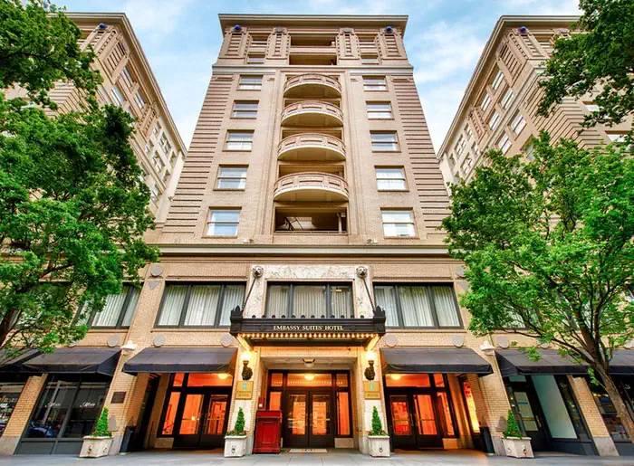 Embassy Suites by Hilton Portland Downtown photo 4