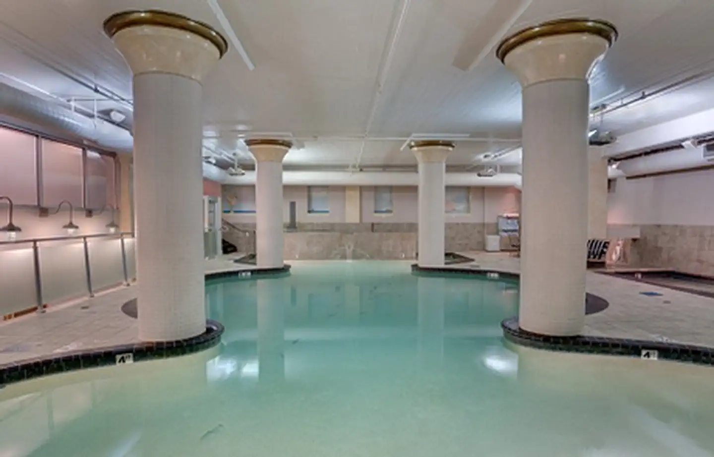 Embassy Suites by Hilton Portland Downtown photo 5