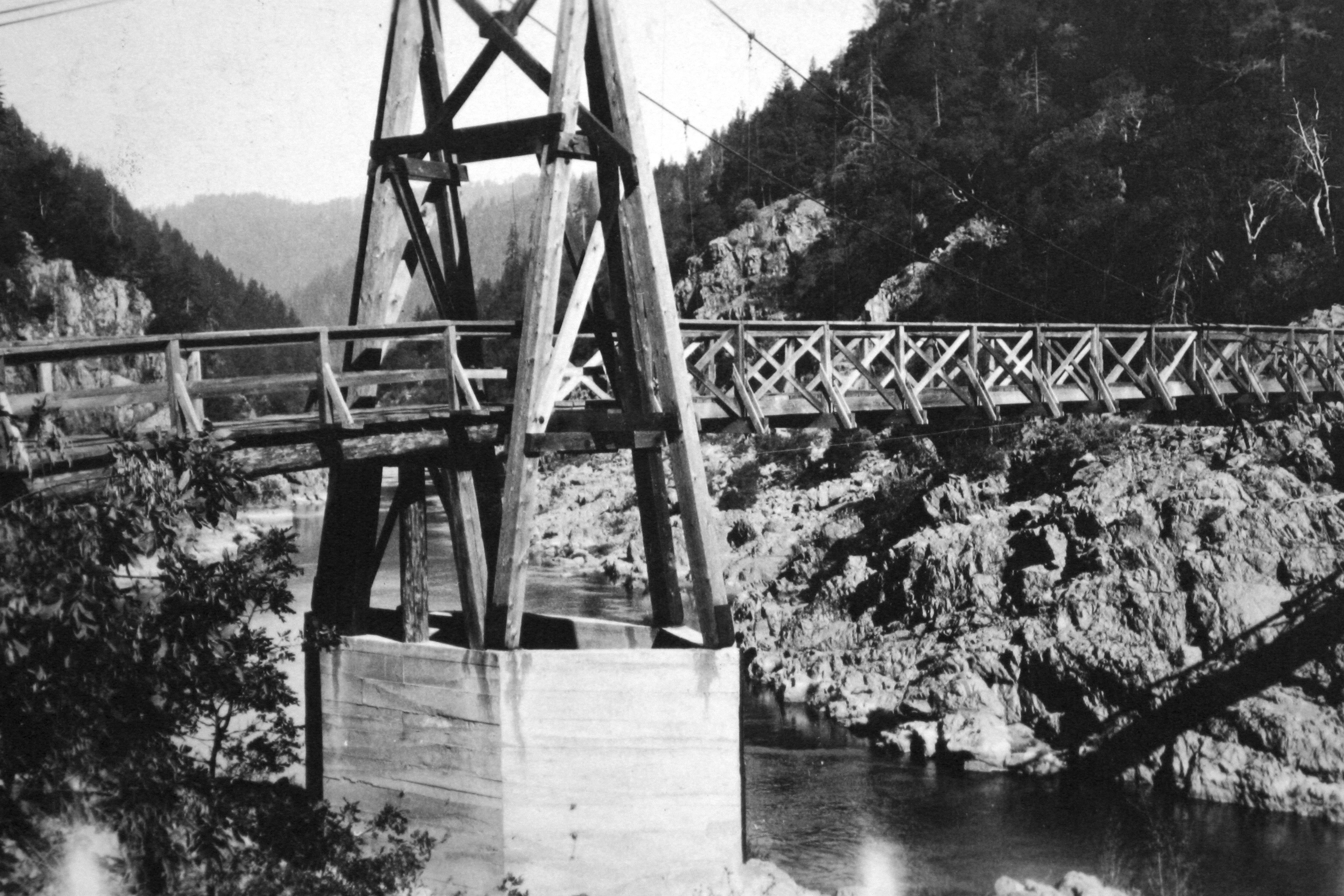 Rainie Falls Overlook photo