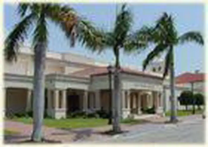 South Florida Museum and Parker Manatee Aquarium photo