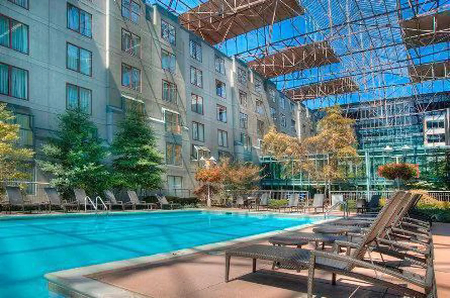 St. Louis Union Station Hotel, Curio Collection by Hilton photo 3